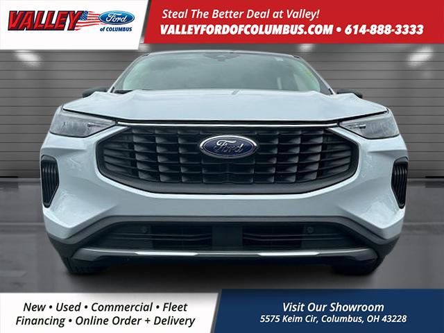 2025 Ford Escape Active photo 2
