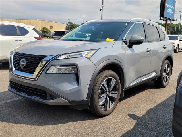 2023 Nissan Rogue SL photo 7