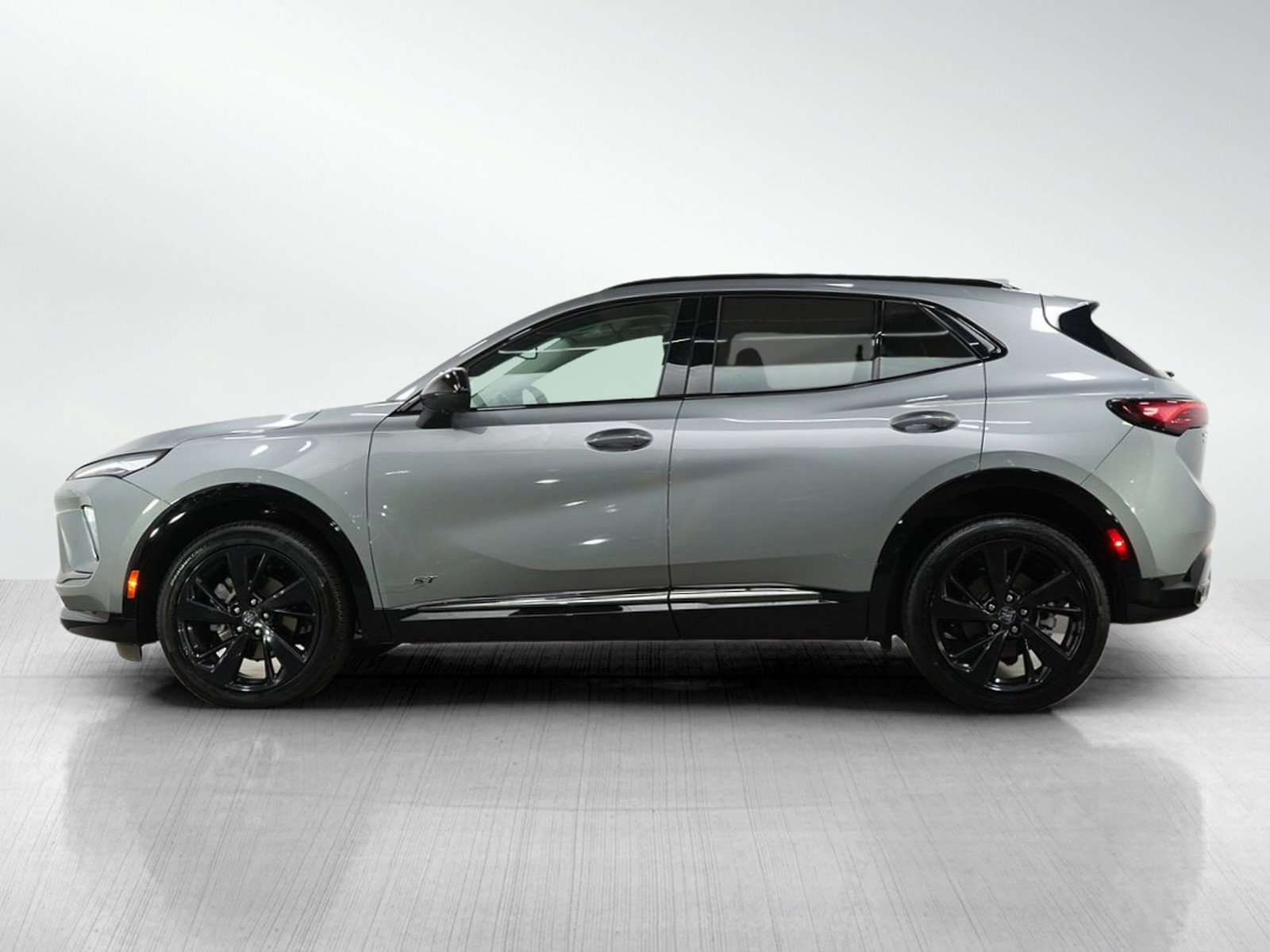 Used 2025 Buick Envision Sport Touring with VIN LRBFZLE41SD037033 for sale in Roseville, Minnesota