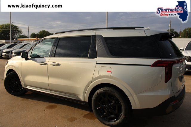 2026 Kia Carnival SX Prestige photo 3