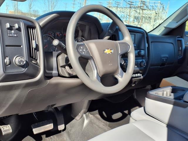 2024 Chevrolet Silverado 5500HD Work Truck photo 6