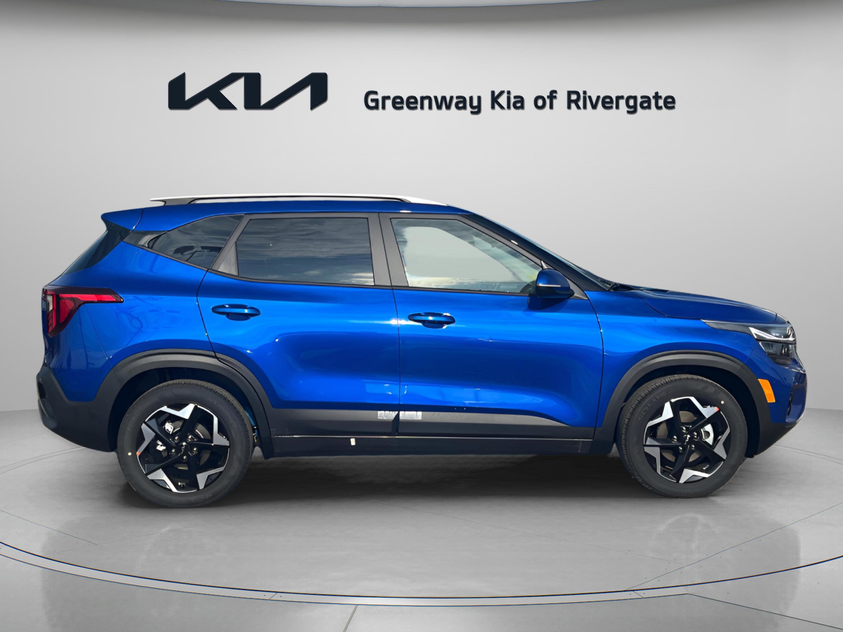 2026 Kia Seltos S photo 8