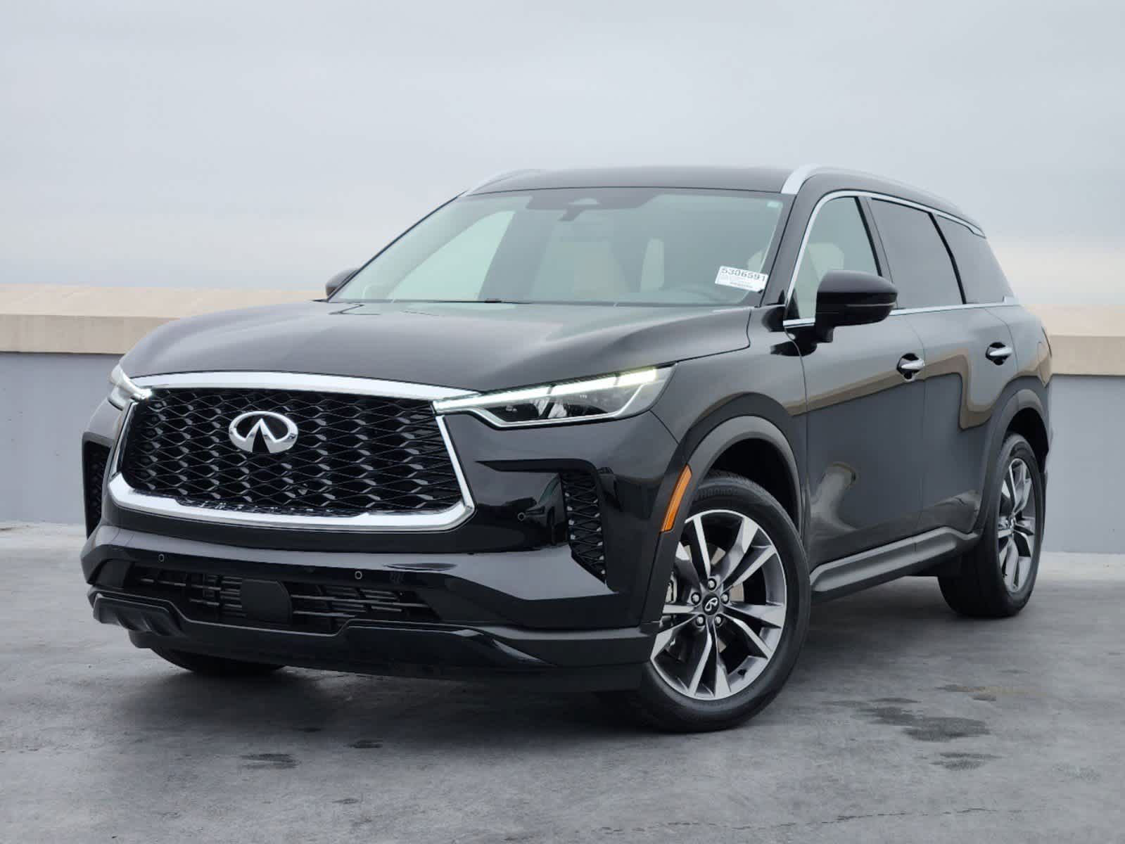 2025 INFINITI QX60 LUXE