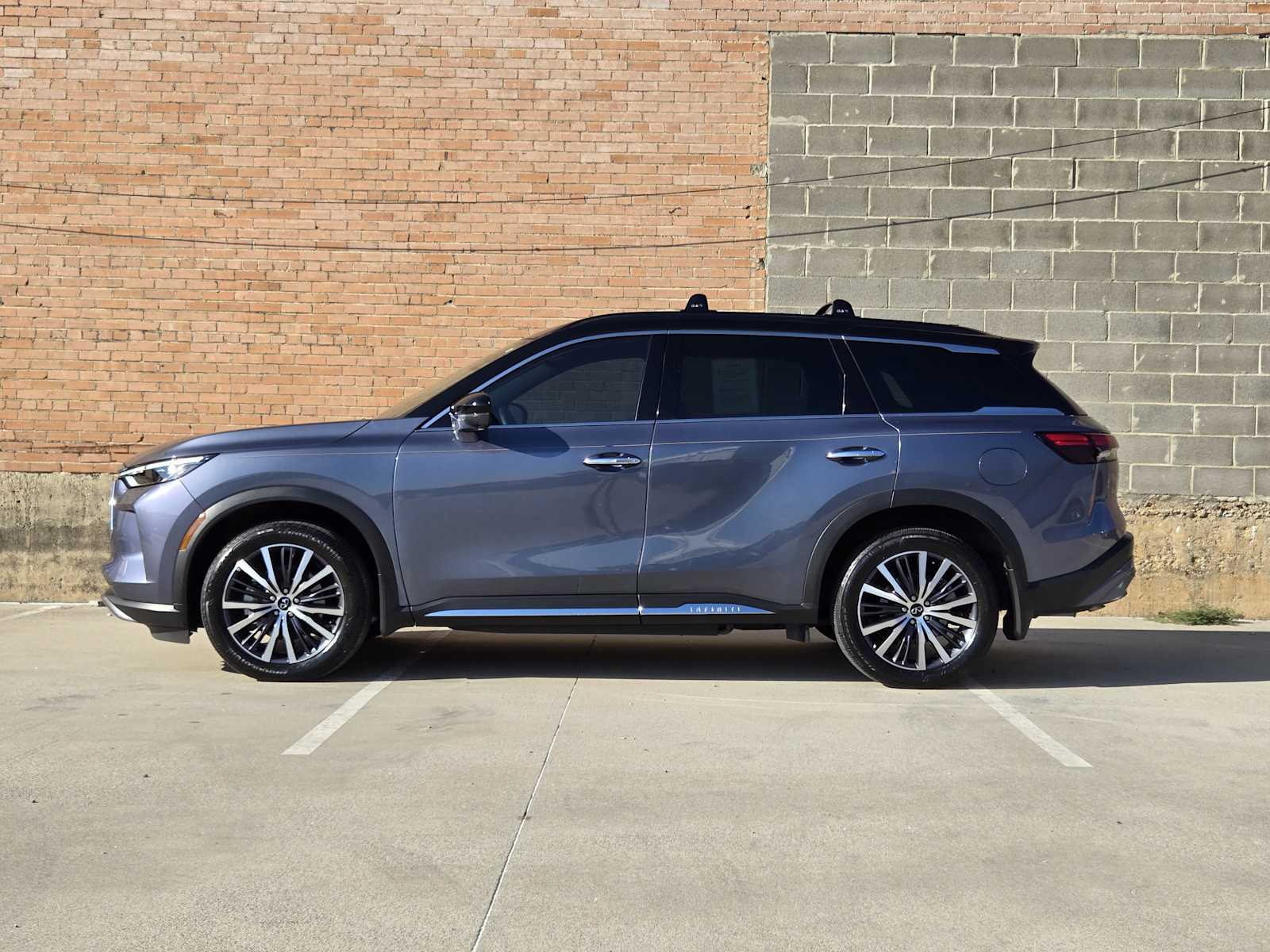 2025 Infiniti QX60 Autograph photo 4