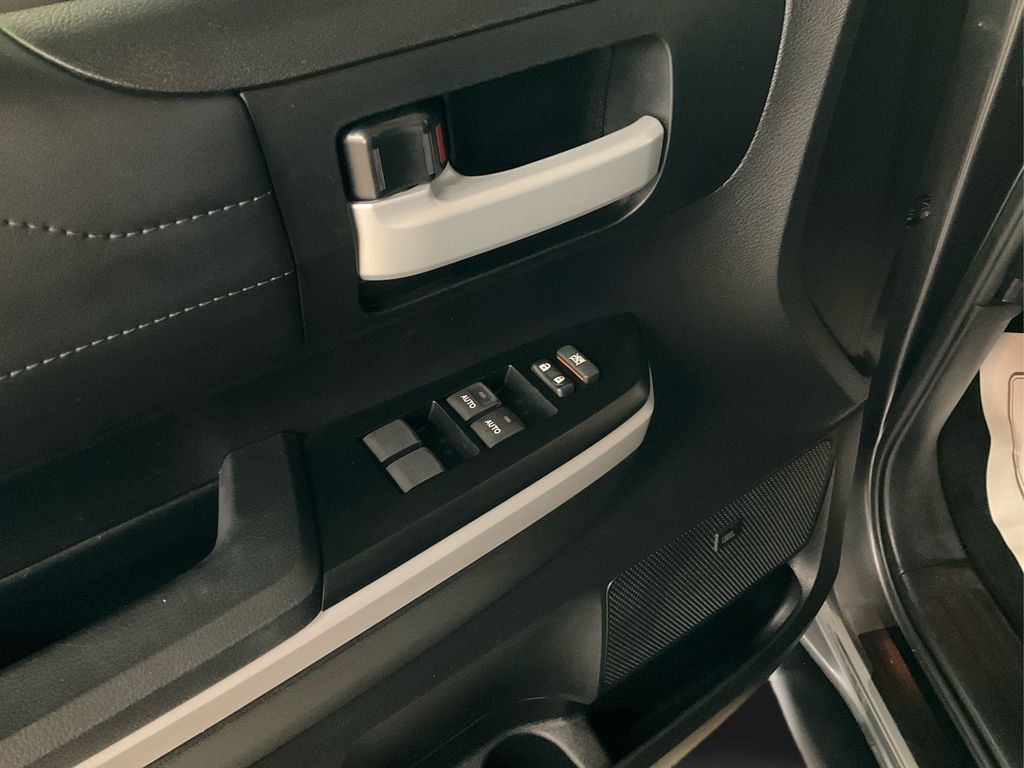 2021 Toyota Tundra Limited Grade photo 28