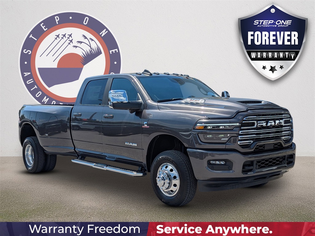 2025 RAM Ram 3500 Pickup Laramie's photo