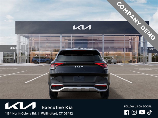 2025 Kia Sportage EX photo 4