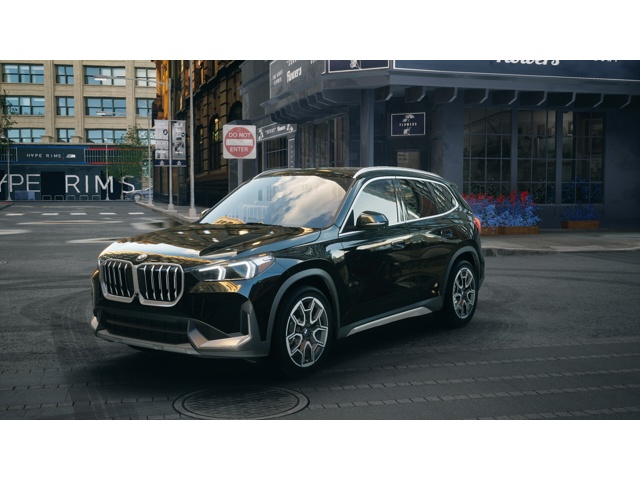 2026 BMW X1 28i's photo