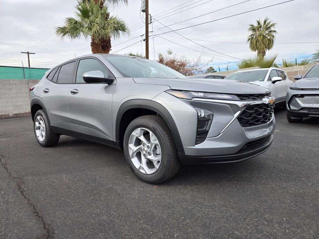 2026 Chevrolet Trax LS's photo