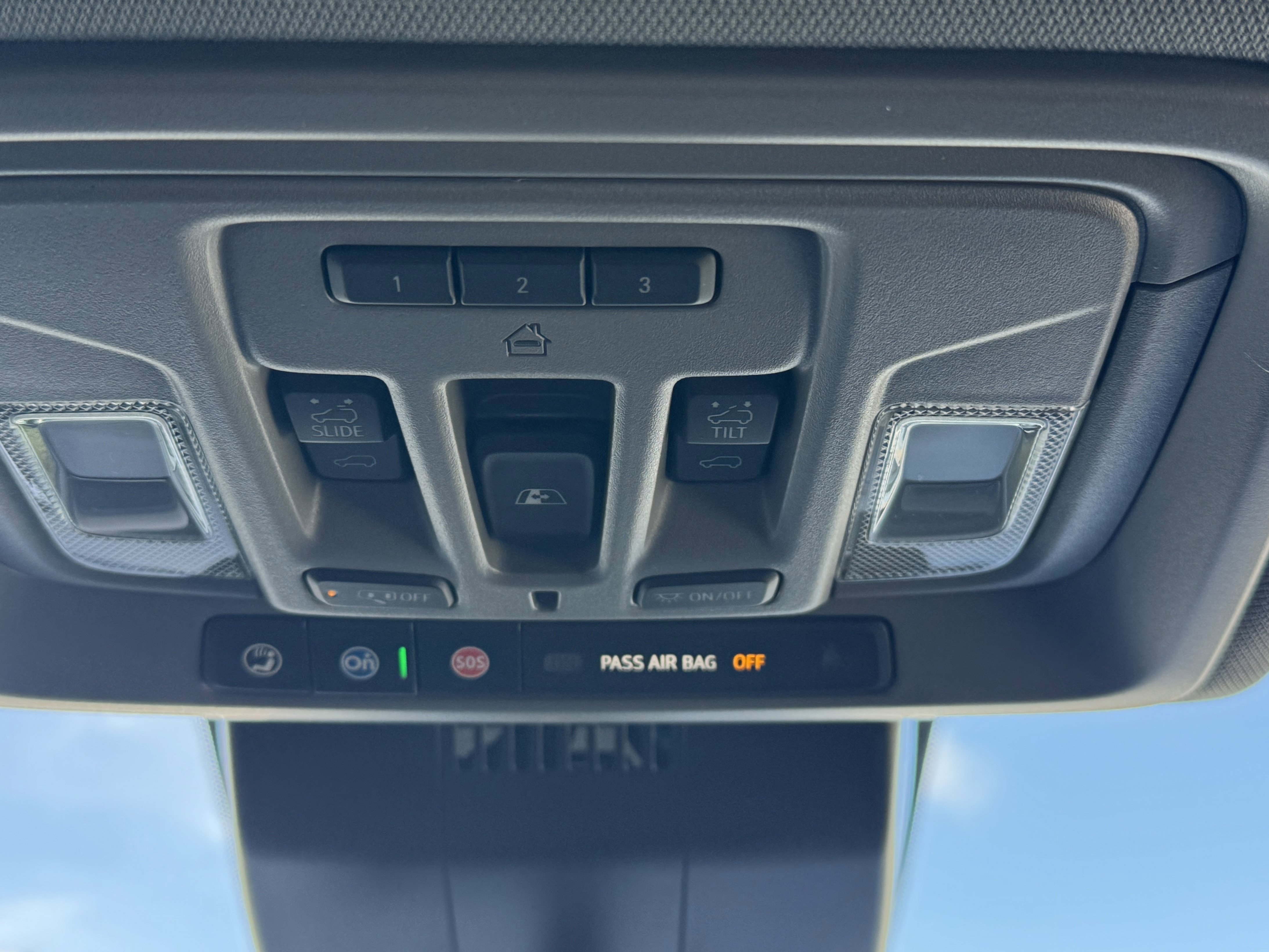 2025 Gmc Sierra 2500 HD Denali photo 9