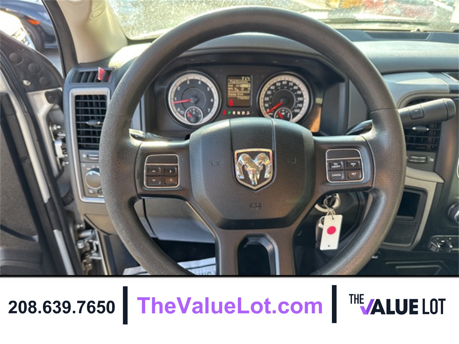 2017 Ram 2500 Tradesman photo 19