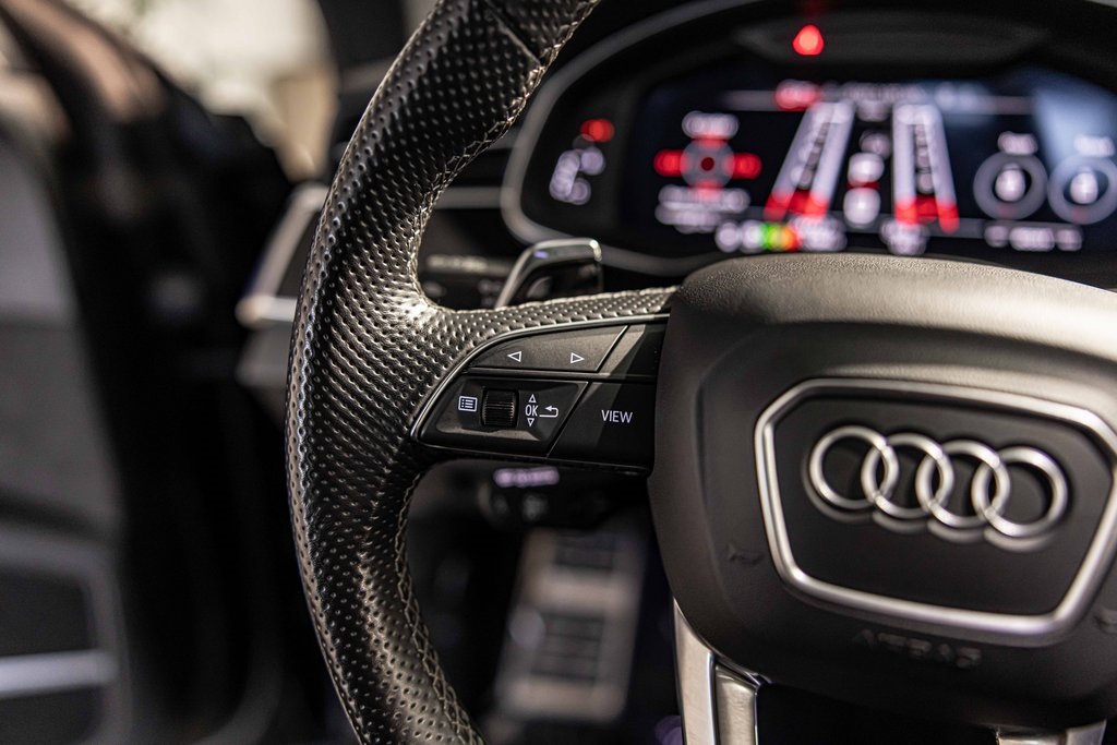 2022 AUDI RS Q8 - Image 26