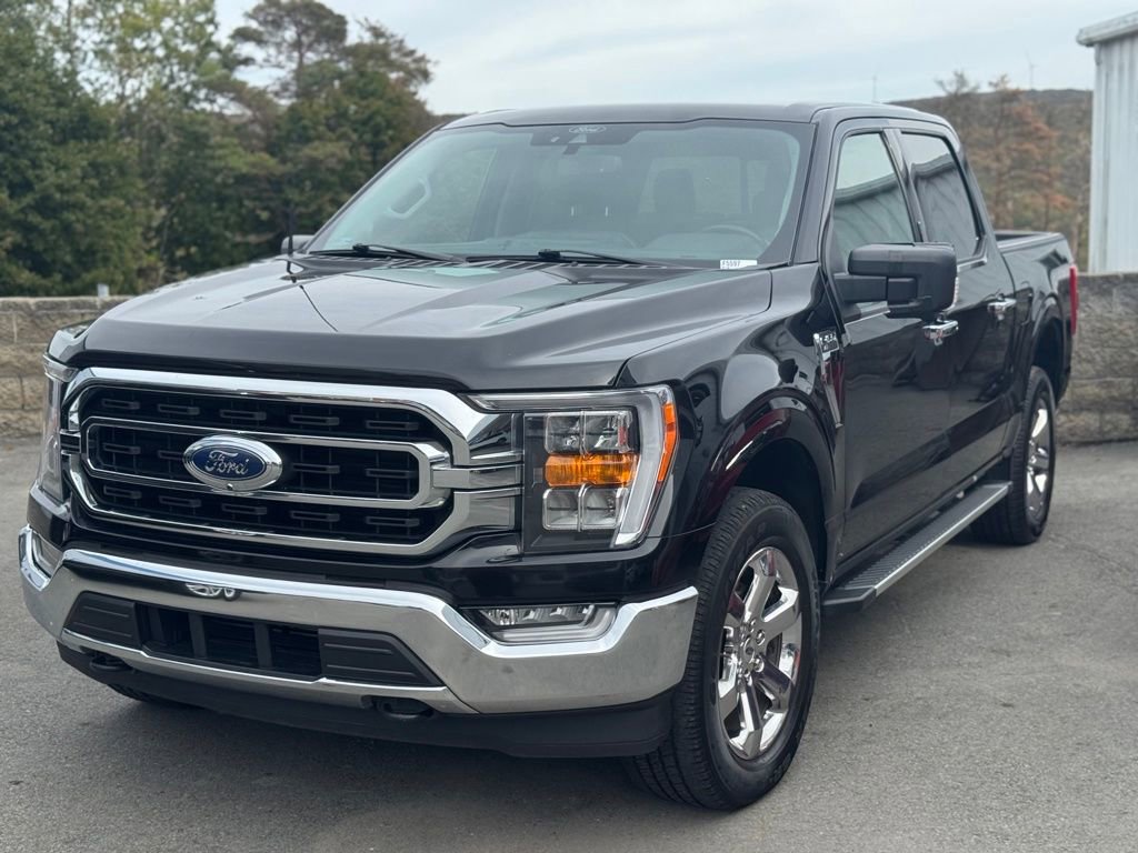 2022 Ford F-150 XLT's photo