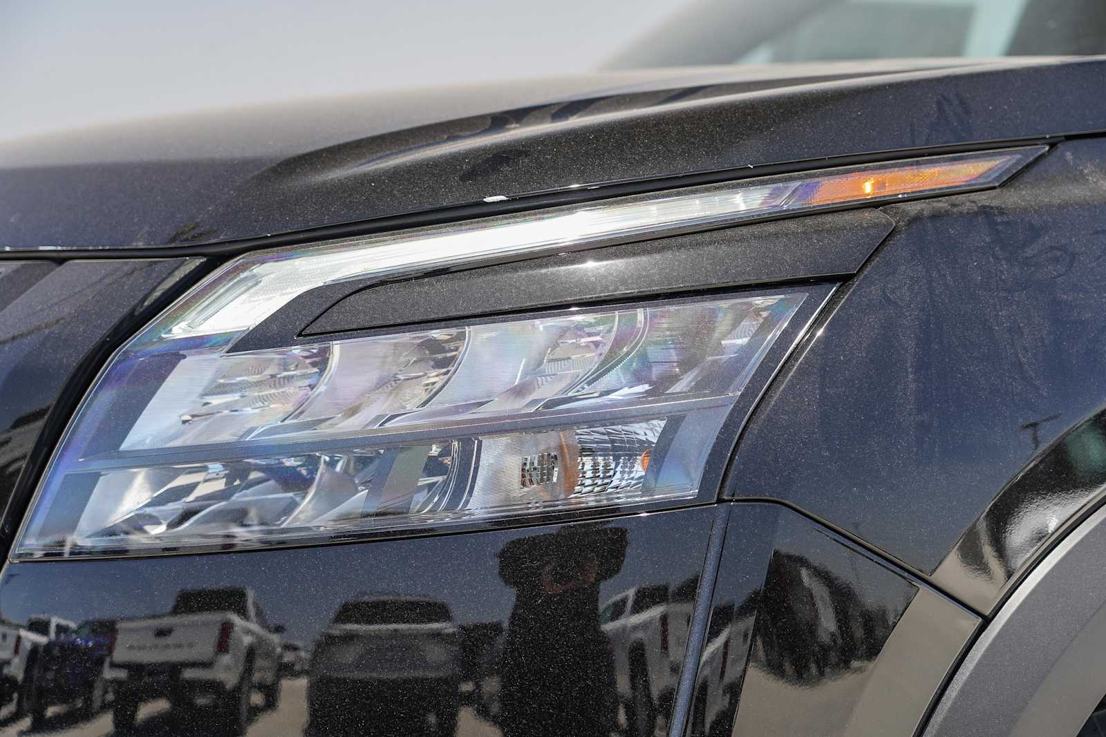 2025 Nissan Pathfinder Rock Creek photo 2