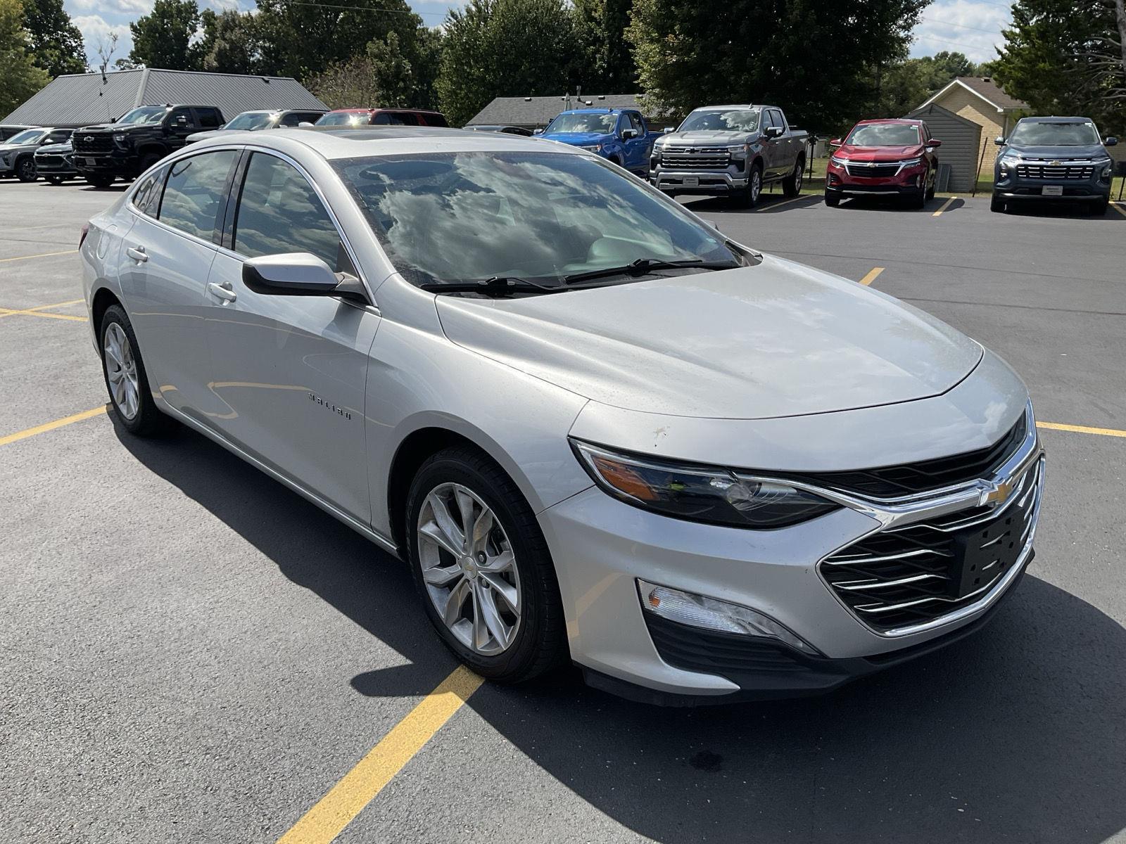 2022 Chevrolet Malibu 1LT photo 3