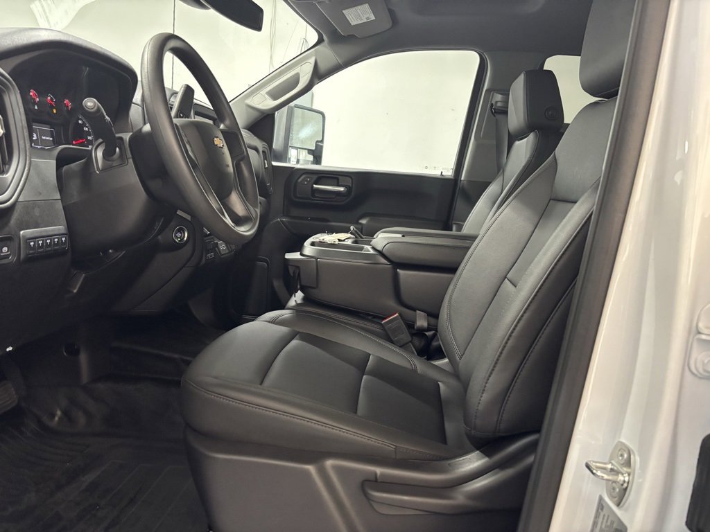 2024 Chevrolet Silverado 3500HD photo 25
