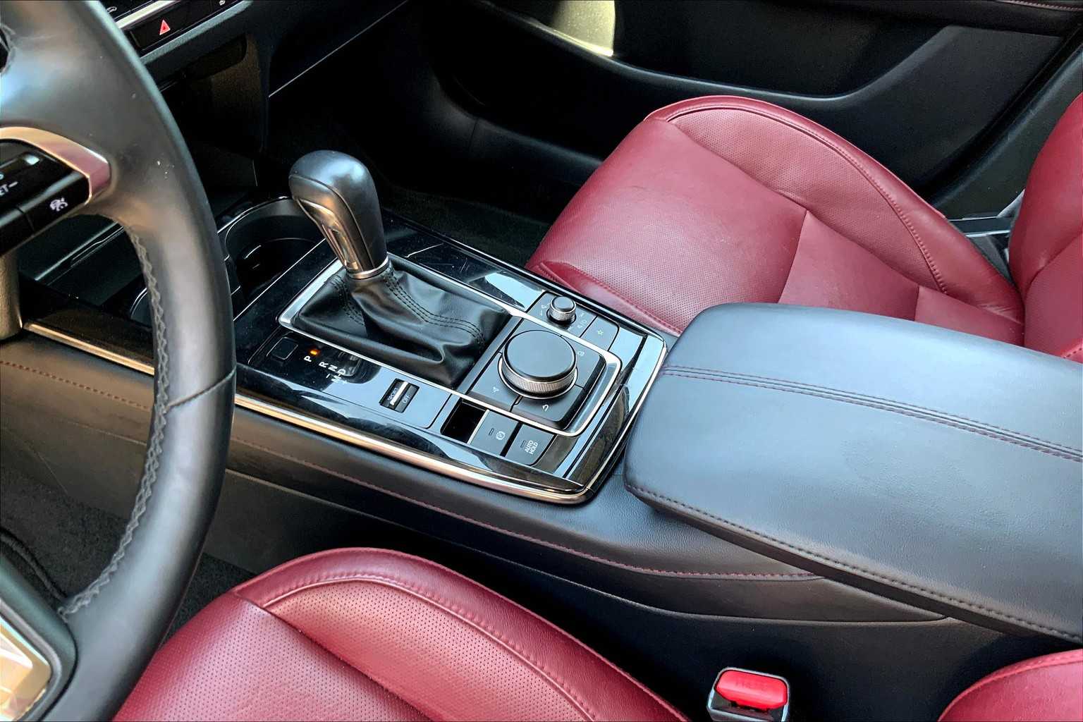 2024 Mazda CX-30 2.5 S Carbon photo 16