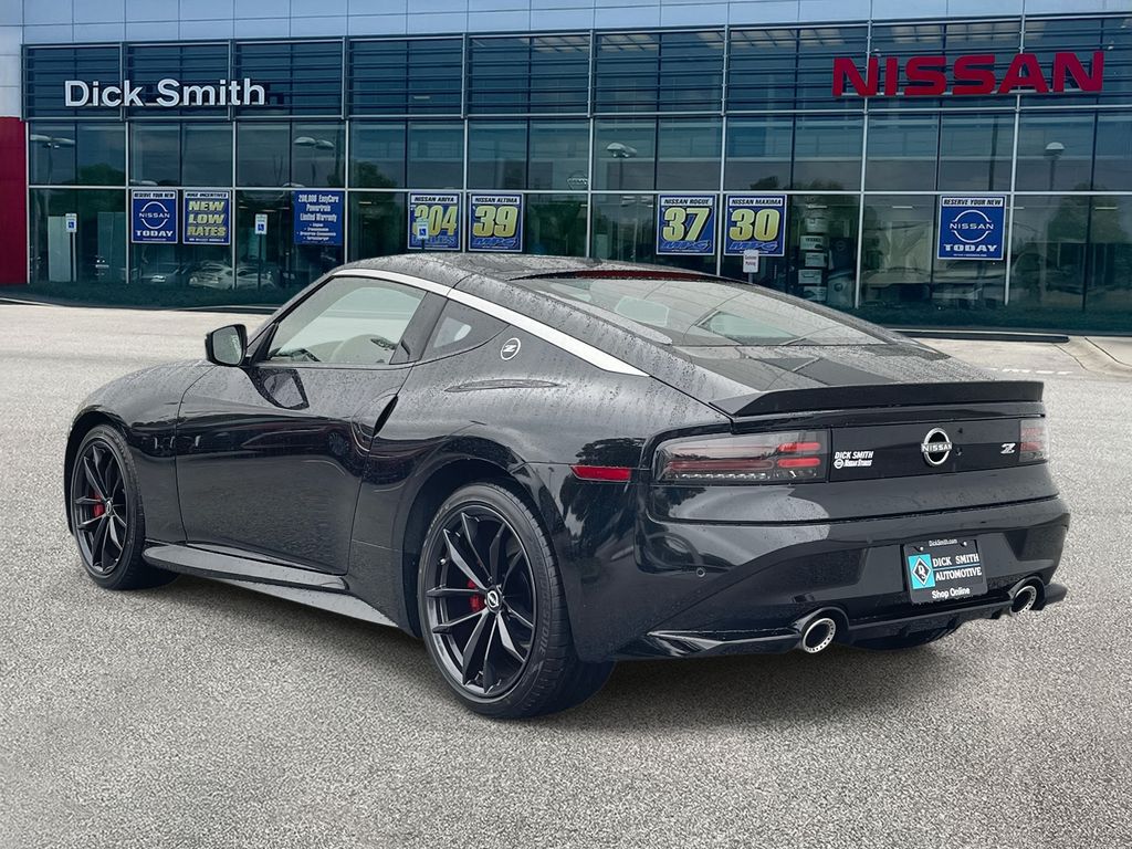 2025 Nissan Z Performance photo 4