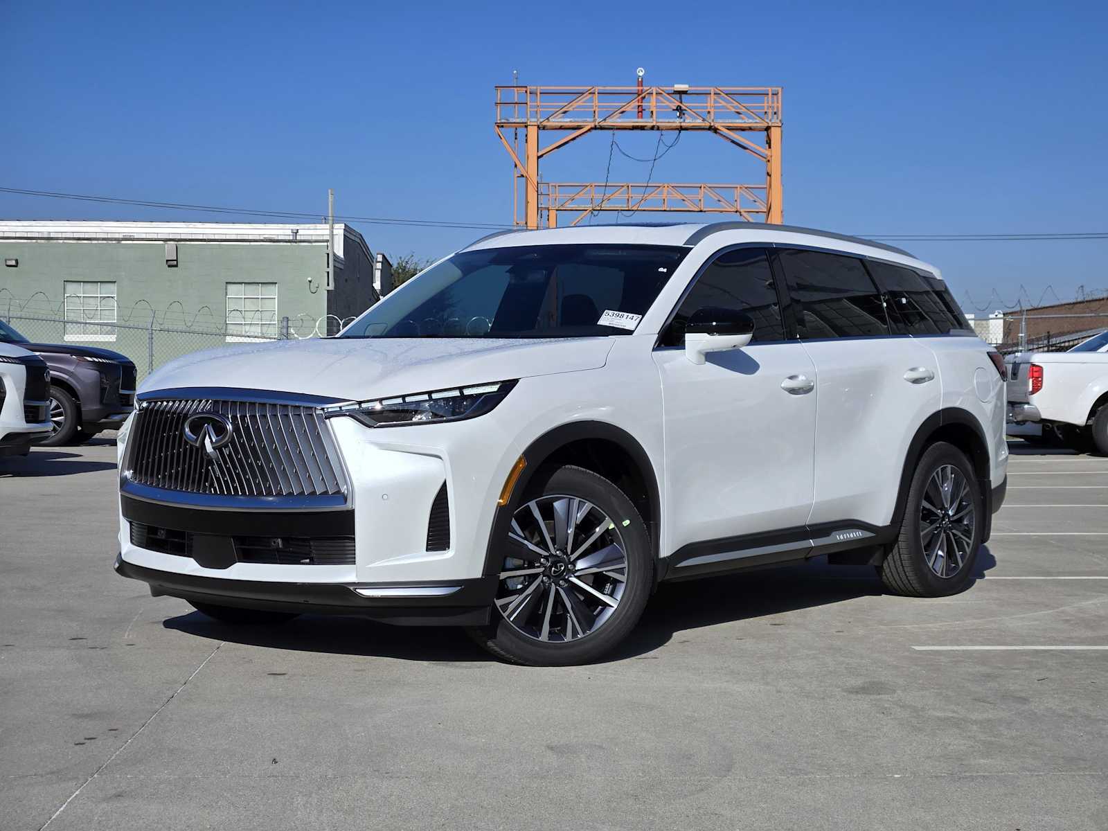 2026 INFINITI QX60 LUXE's photo