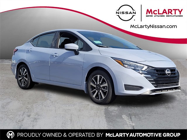 2025 Nissan Versa SV's photo