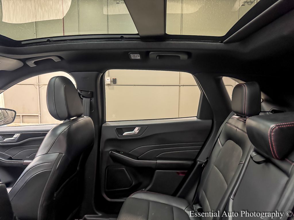 2023 FORD ESCAPE - Image 12