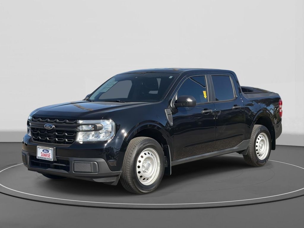 2024 Ford Maverick XL's photo
