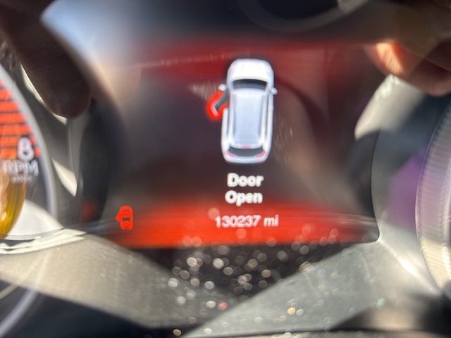 2017 Jeep Cherokee Overland's photo