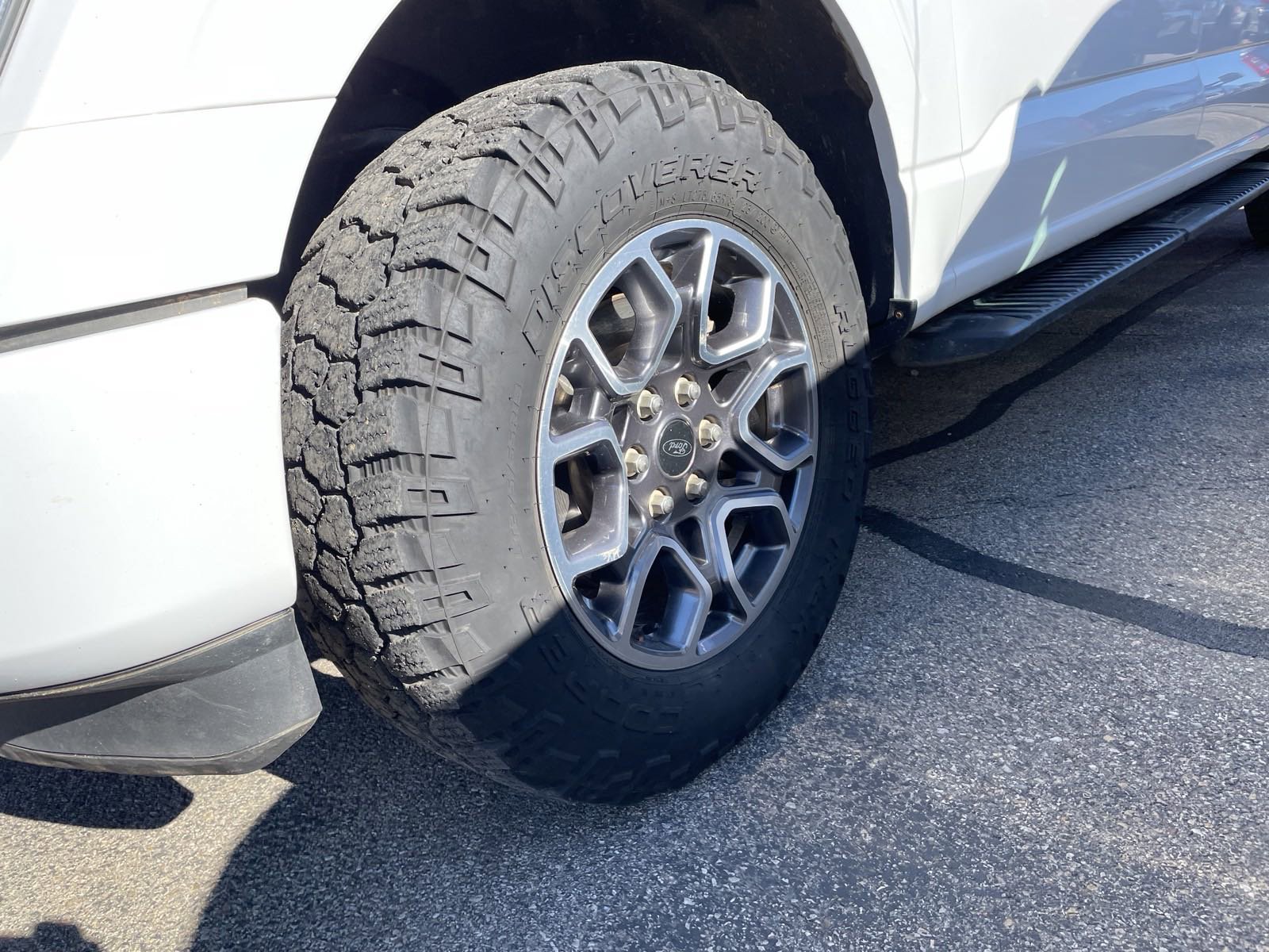 2021 Ford F-150 XL photo 3