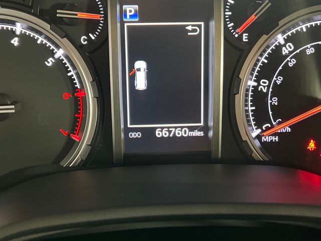 2022 Toyota 4Runner Limited photo 3