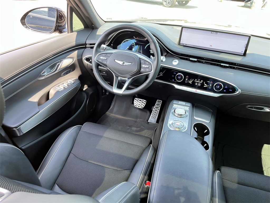 2024 Genesis GV70 2.5T photo 27