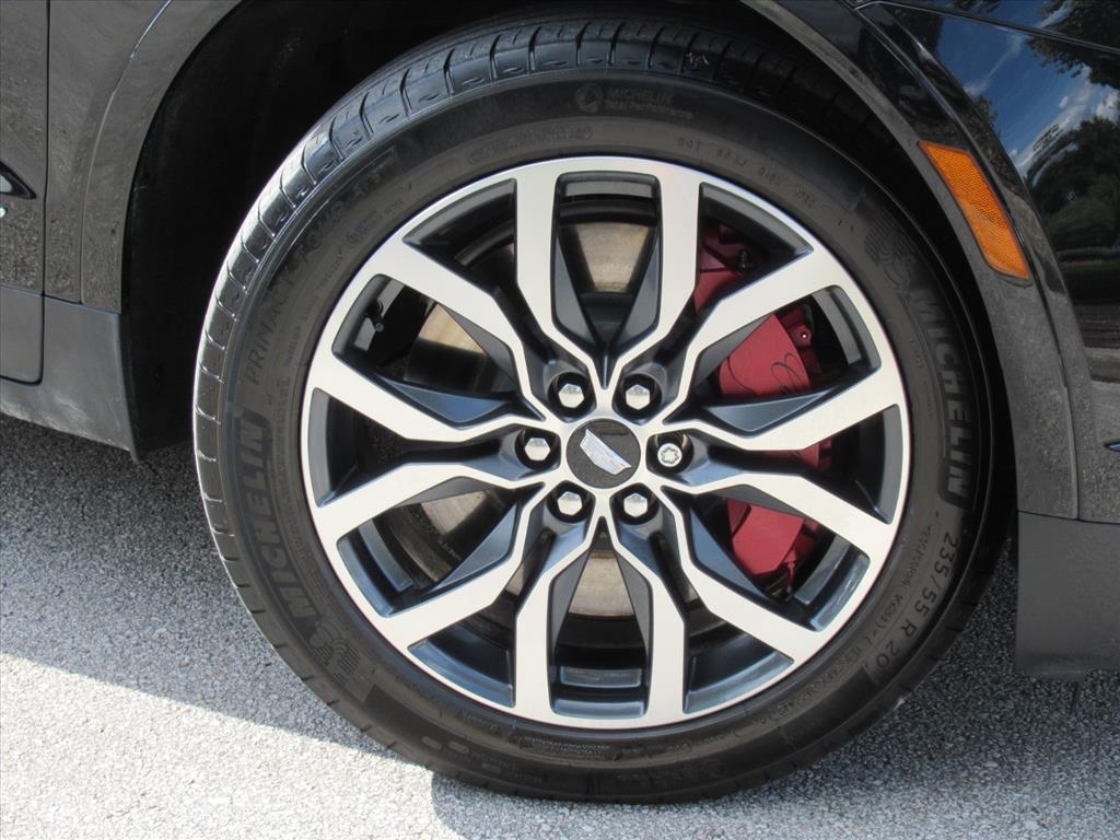 2022 Cadillac XT5 Sport photo 9