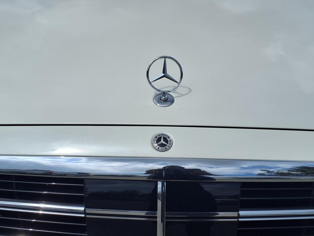 2022 Mercedes Benz S 500 4MATIC photo 3