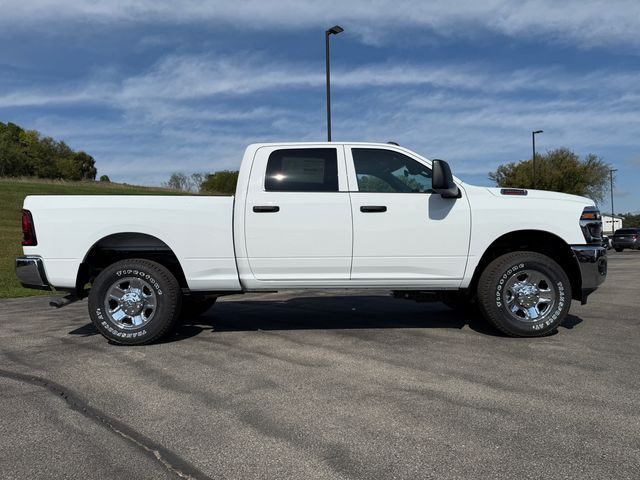 2026 Ram 3500 Tradesman photo 4