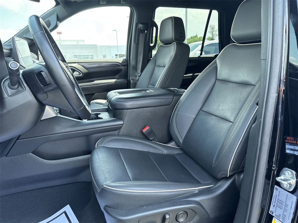 2023 Gmc Yukon SLT photo 13