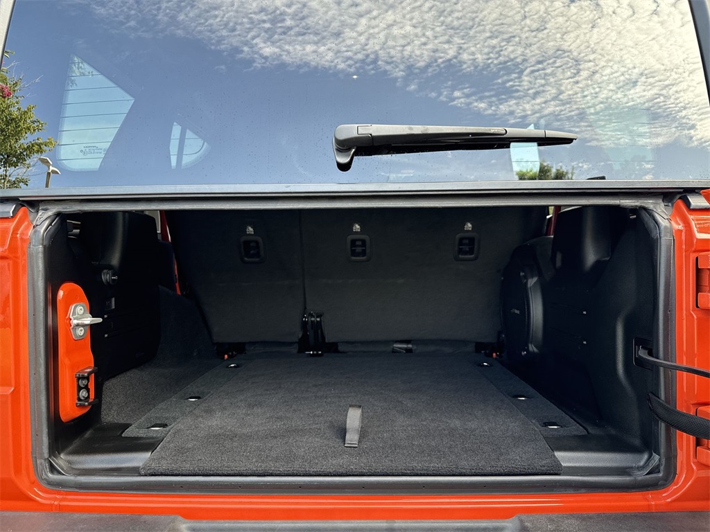 2023 Jeep Wrangler Sport S photo 28