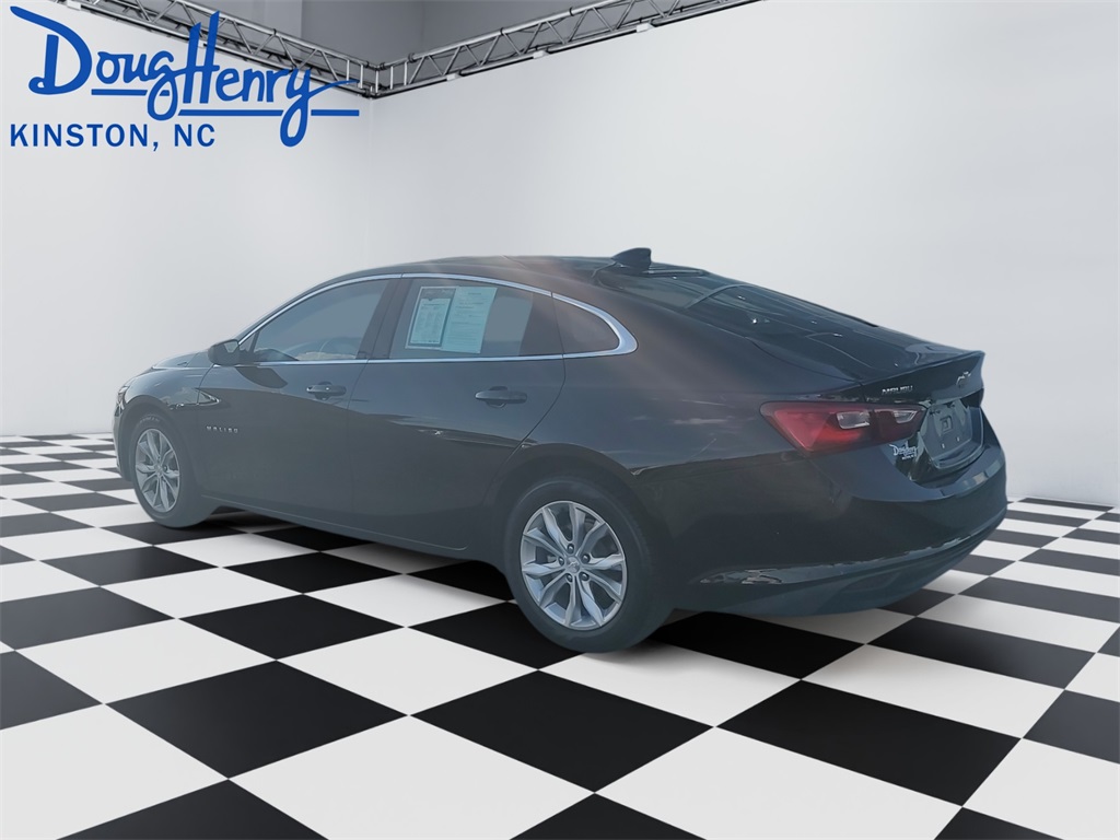 2023 Chevrolet Malibu 1LT photo 3