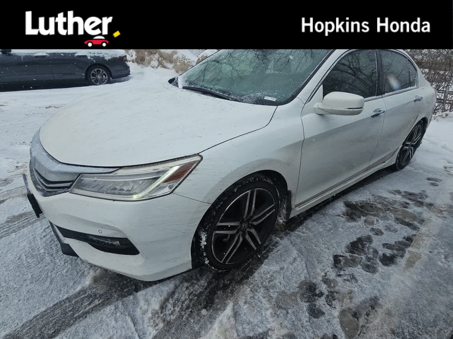 2016 Honda Accord Touring's photo