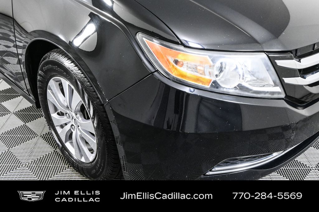 2016 Honda Odyssey EX-L photo 34