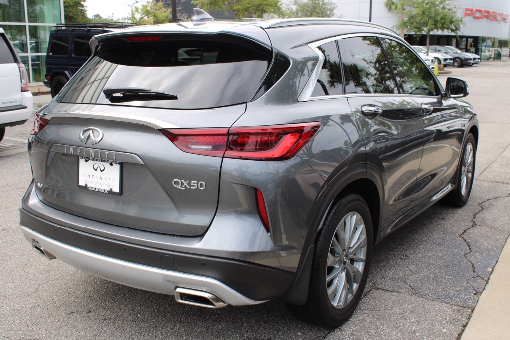 2025 Infiniti QX50 Luxe AWD photo 4