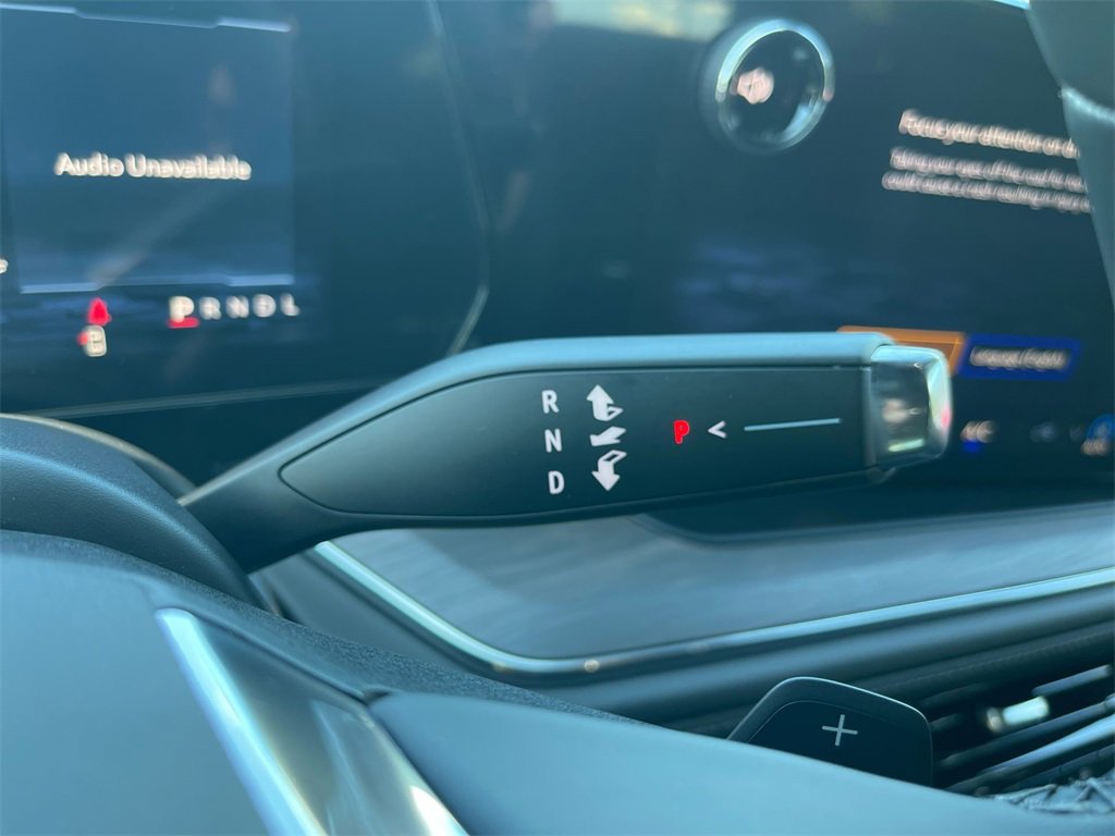 2025 Chevrolet Tahoe LS photo 16