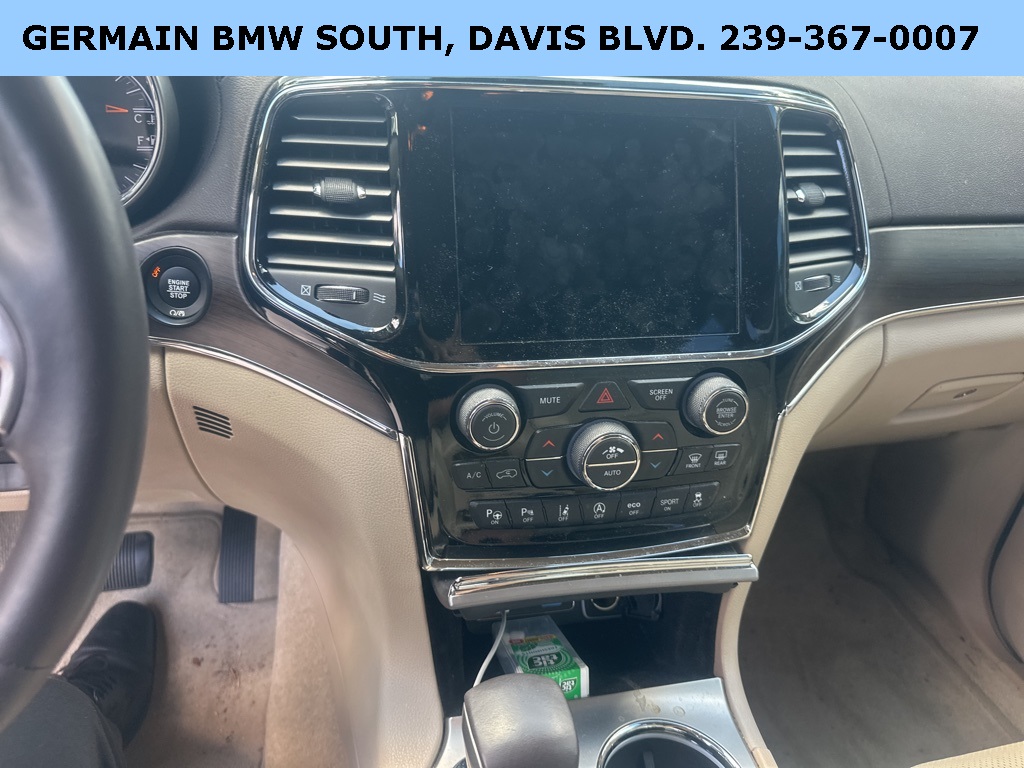 2019 Jeep Grand Cherokee Overland photo 28