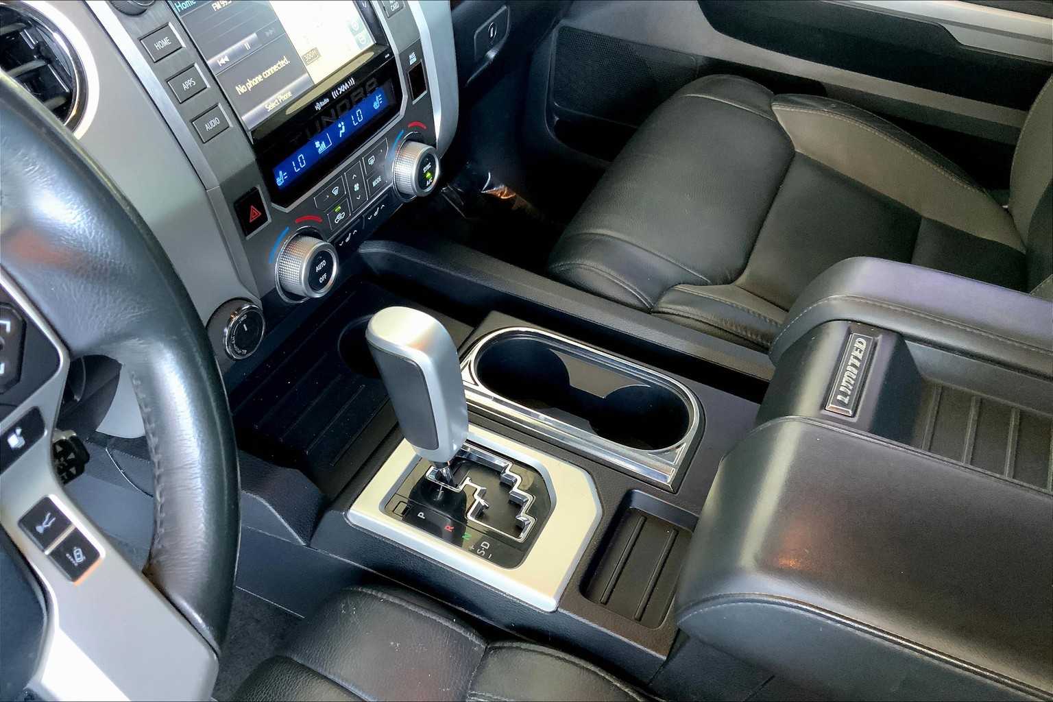 2018 Toyota Tundra Limited CrewMax photo 15