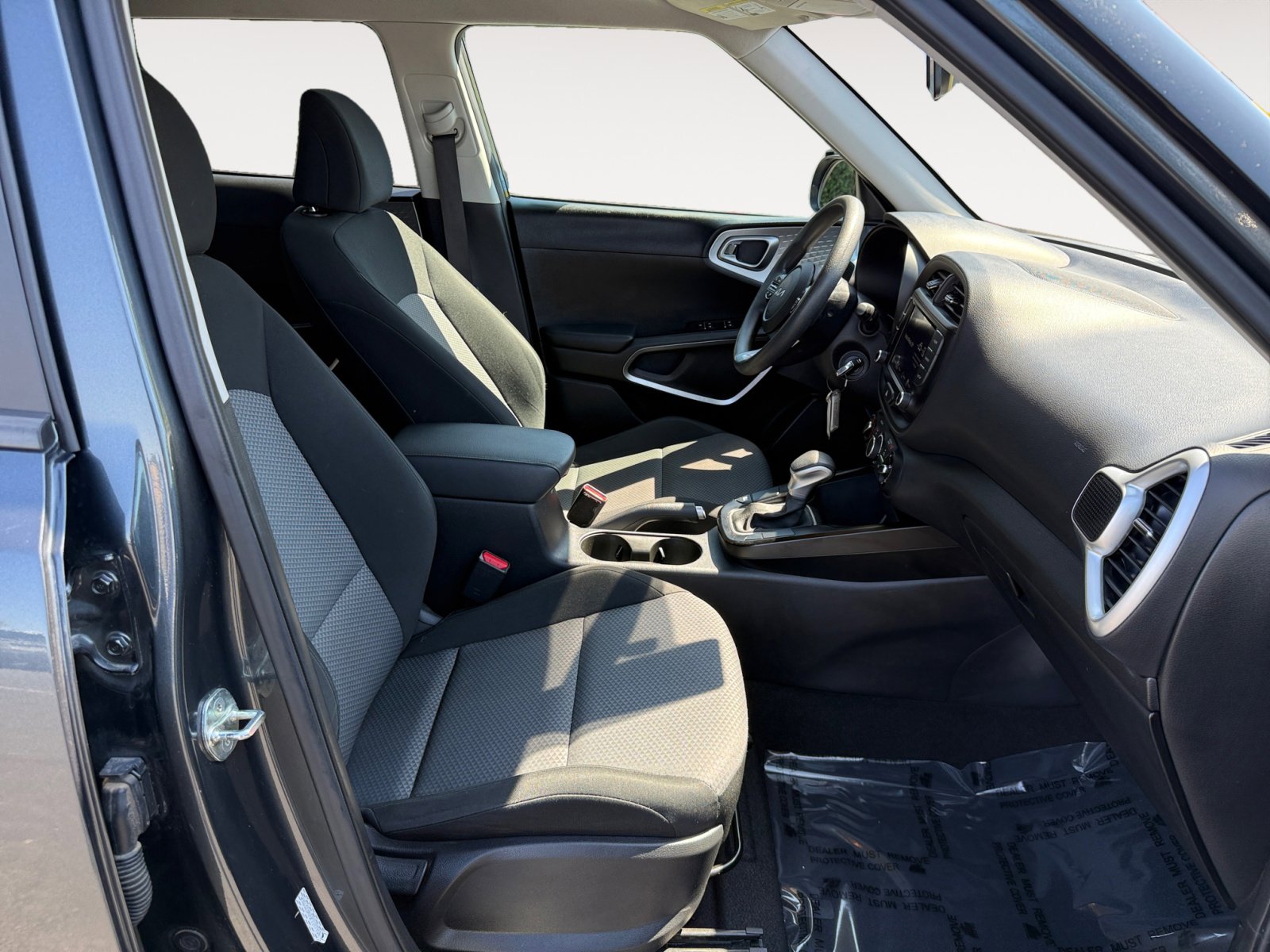 2023 Kia Soul LX photo 19