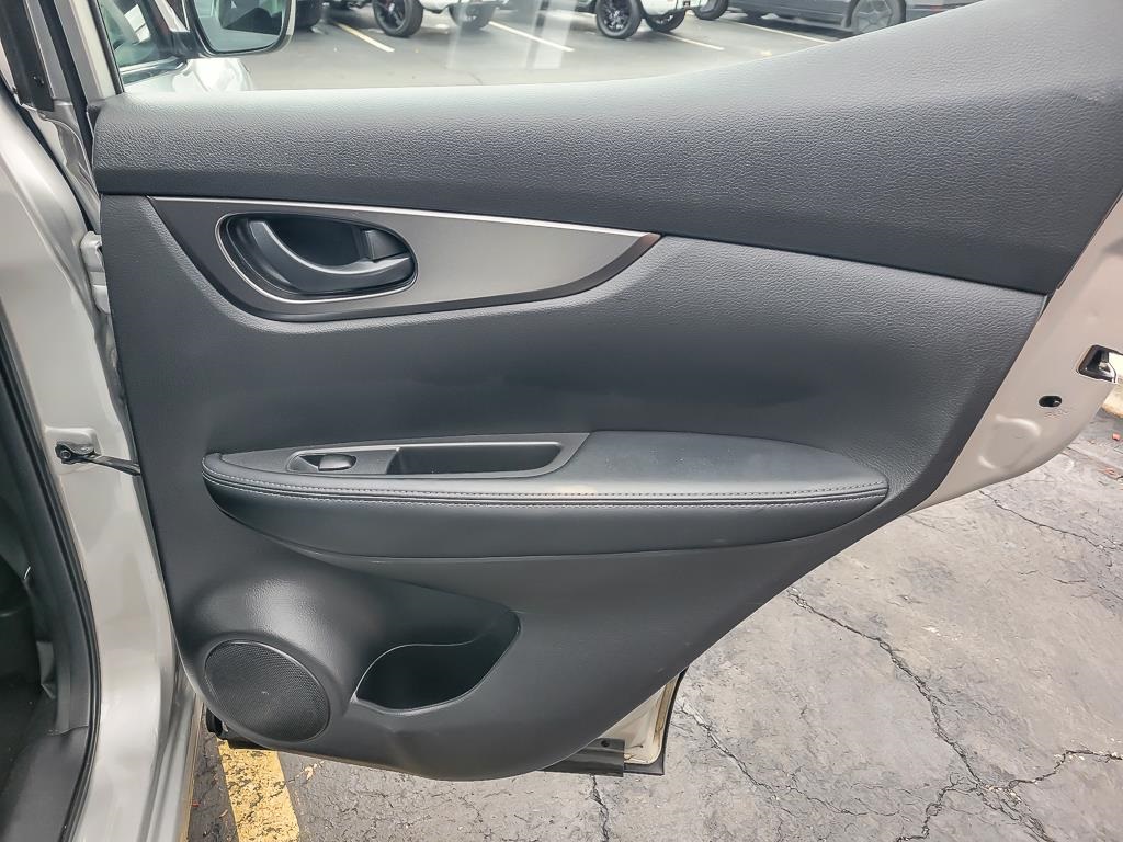 2020 NISSAN ROGUE SPORT - Image 19