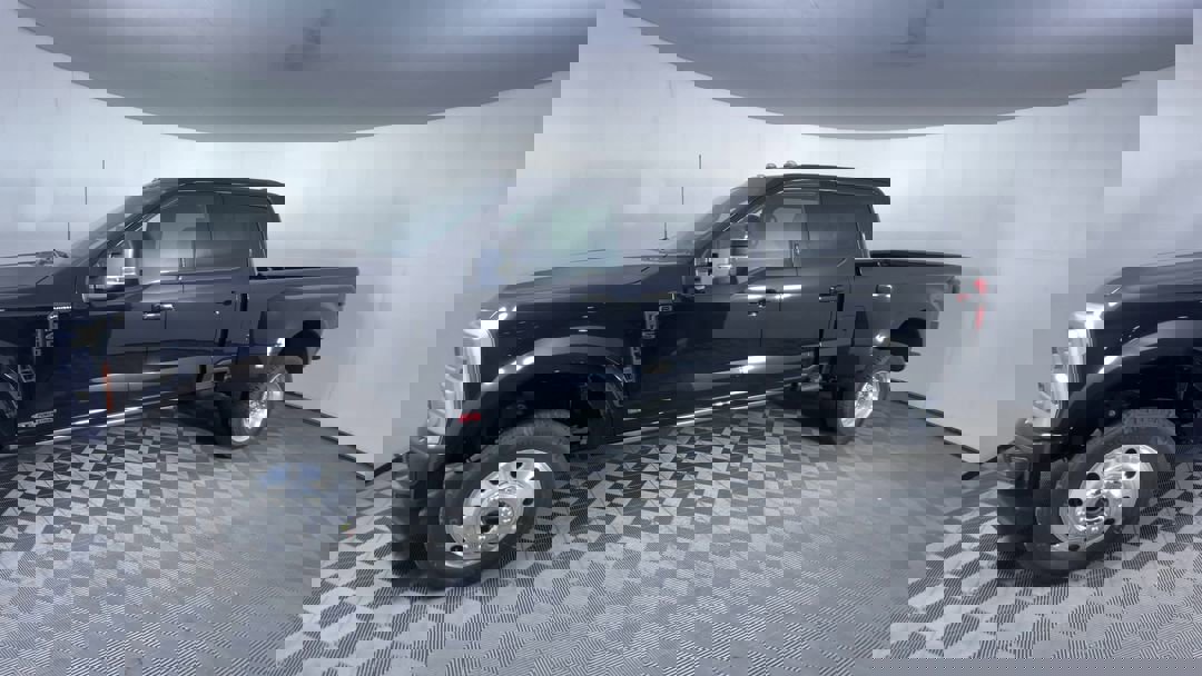 2026 Ford F-450 Platinum photo 4