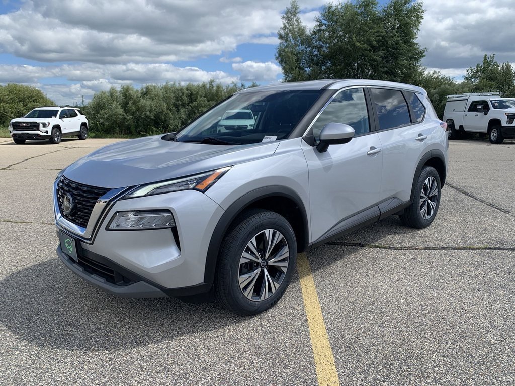 2023 Nissan Rogue SV photo 3