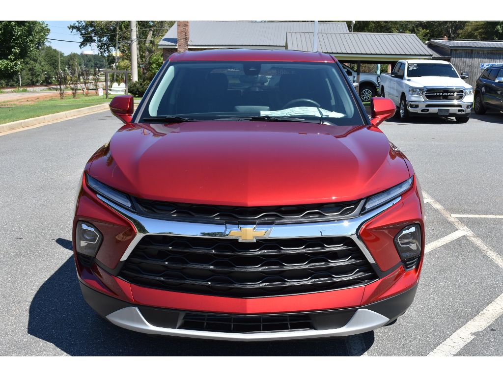 2025 Chevrolet Blazer 2LT photo 12