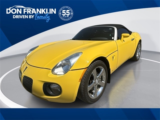 Pre-Owned 2008 Pontiac Solstice GXP 2D Convertible in