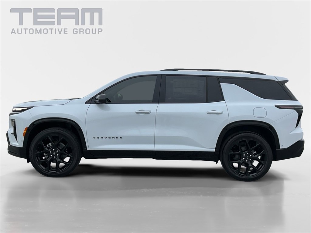 2026 Chevrolet Traverse RS photo 2
