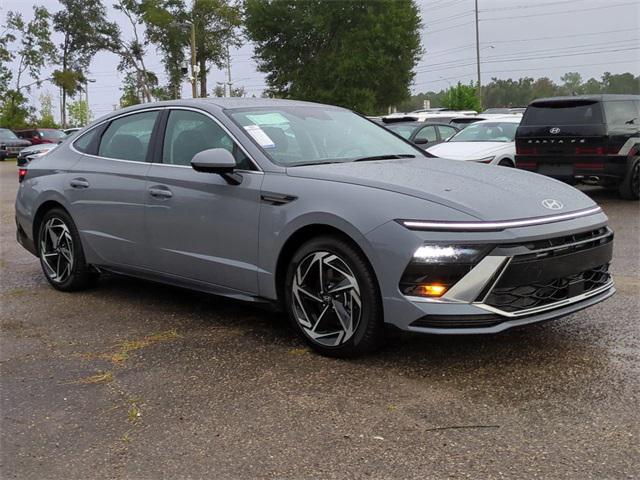 2026 Hyundai Sonata SEL Sport photo 3